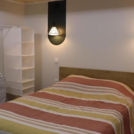 Studio Renove Maison De Village Du Luberon Villelaure Esterno foto